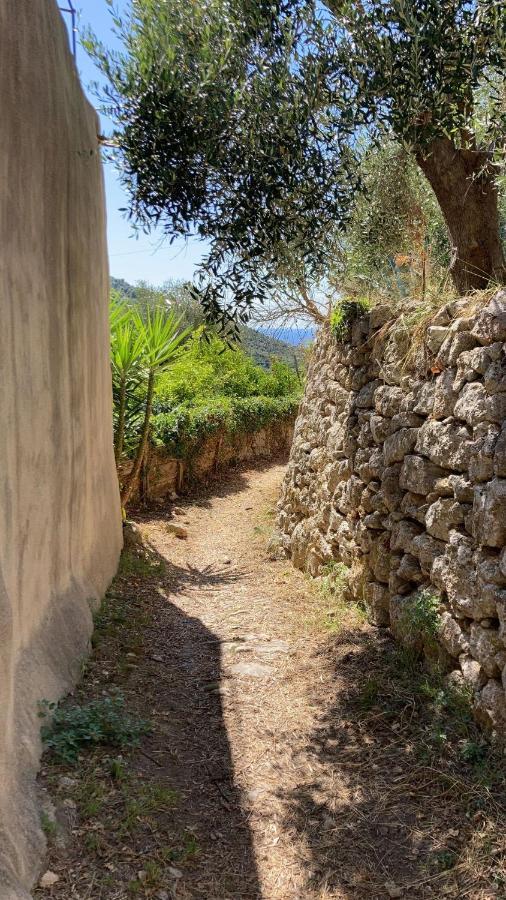 Casa Olivia Lacrema Finale Ligure Kültér fotó